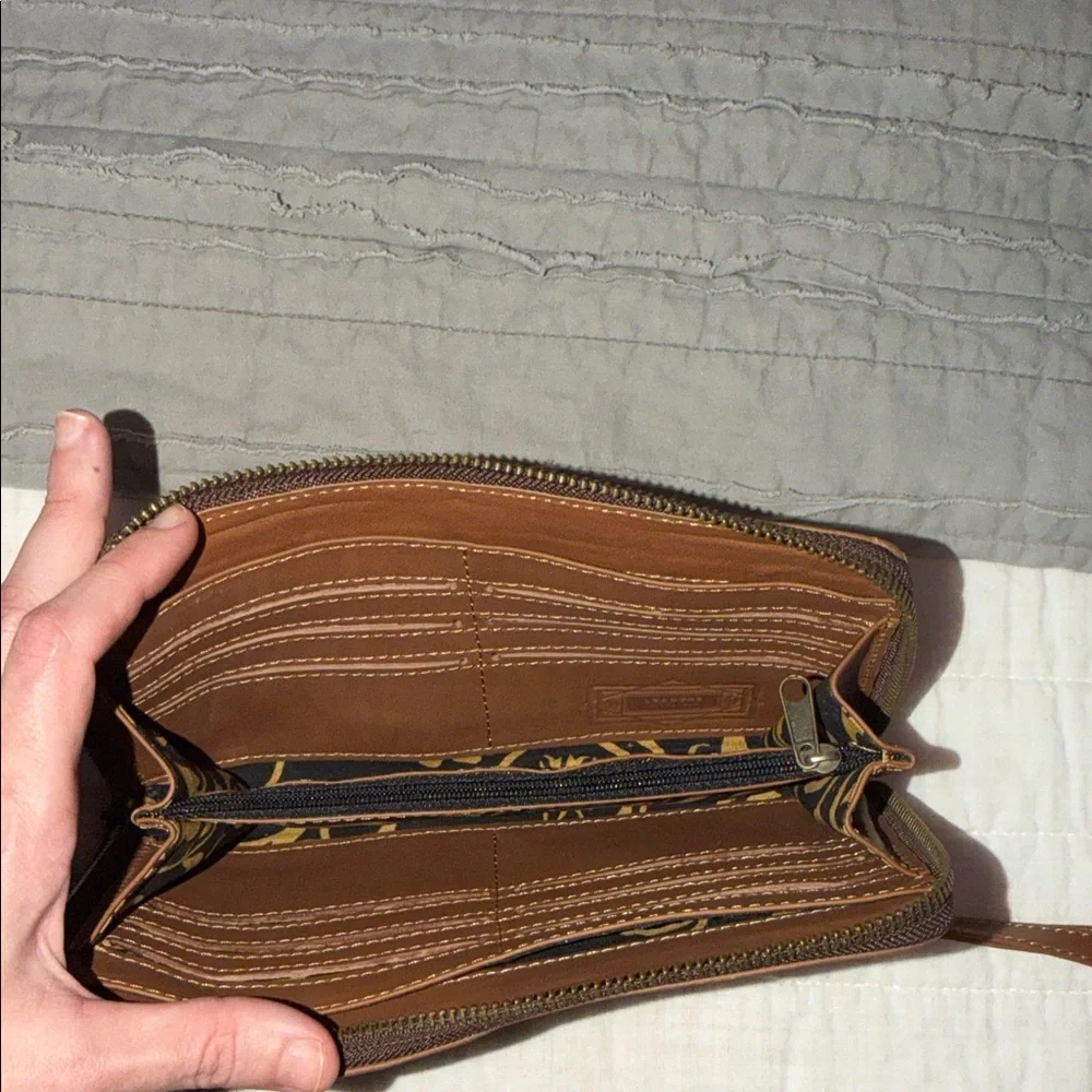 Tan Embossed Leather Wristlet - Picture 3 of 3